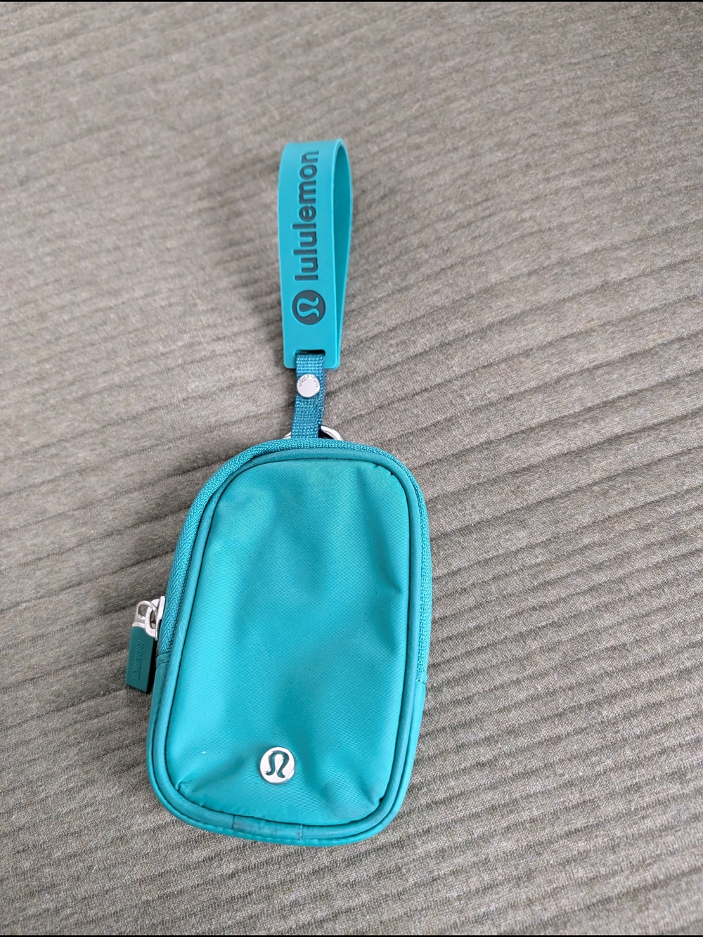 Lululemon Teal Wristlet Pouch